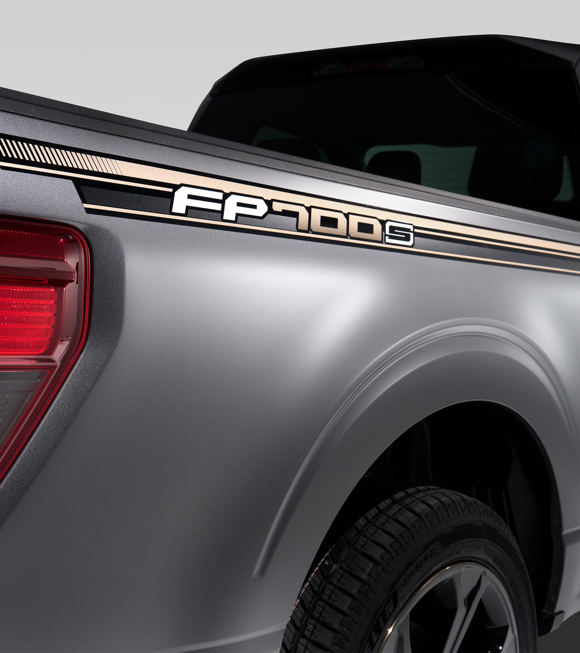 Bronze Bodyside FP700S Decal