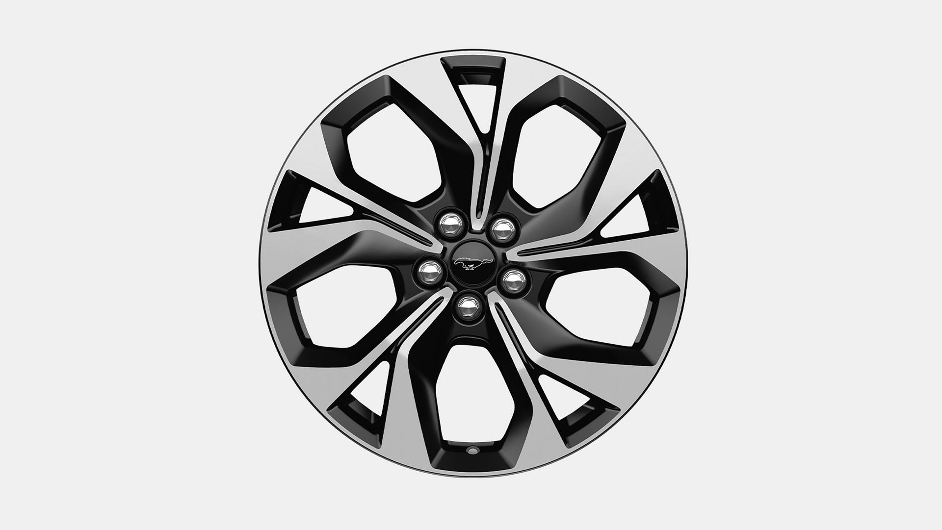 19-inch Machined-Face Aluminum Wheels With Black-Painted Pockets