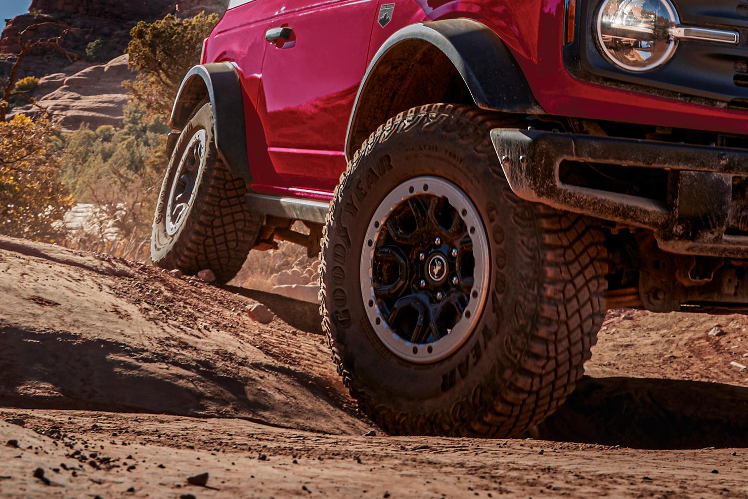 A close-up of the front wheel and fender on a 2026 Ford Bronco® Big Bend® SUV