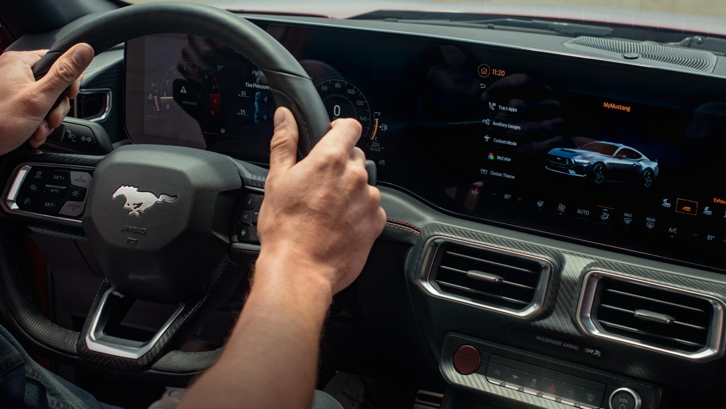 2025 Ford Mustang interior