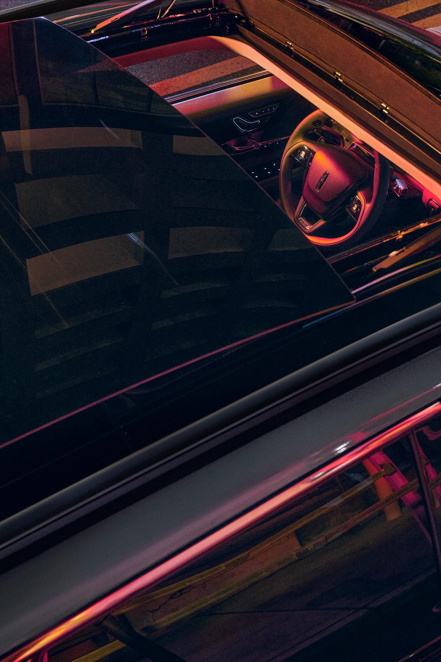 The Panoramic Vista Roof® inside the 2026 Lincoln Corsair®