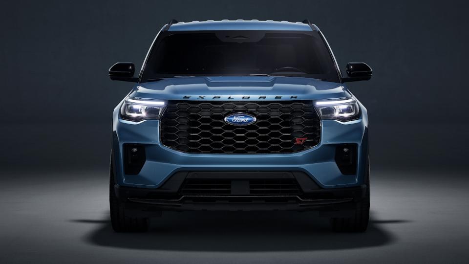 A 2025 Explorer with its LED headlamps turned on
