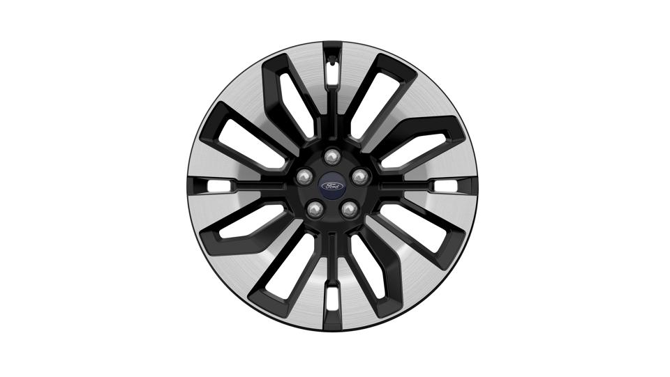 21-Inch Bright Machined with Tarnish Dark Pockets wheel