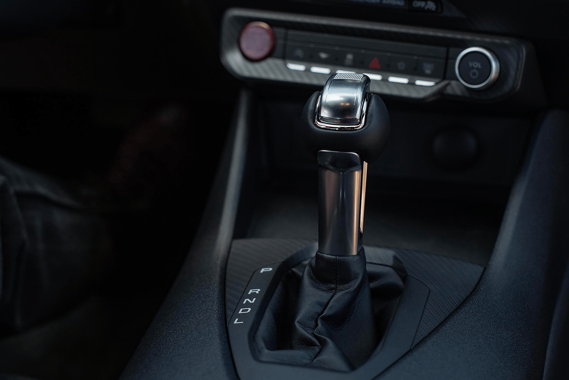 2026 Ford Mustang® 10-speed automatic transmission shifter