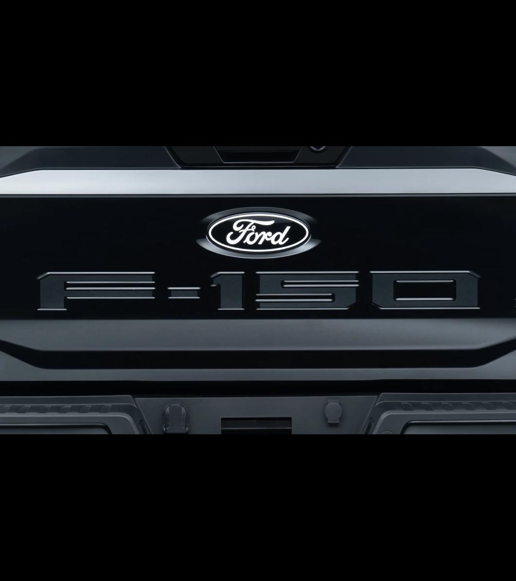 Black Ford F-150® Tailgate Lettering