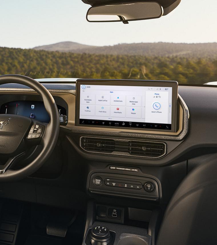 2026 interior highlighting the center screen inside the 2026 Ford Bronco Sport®