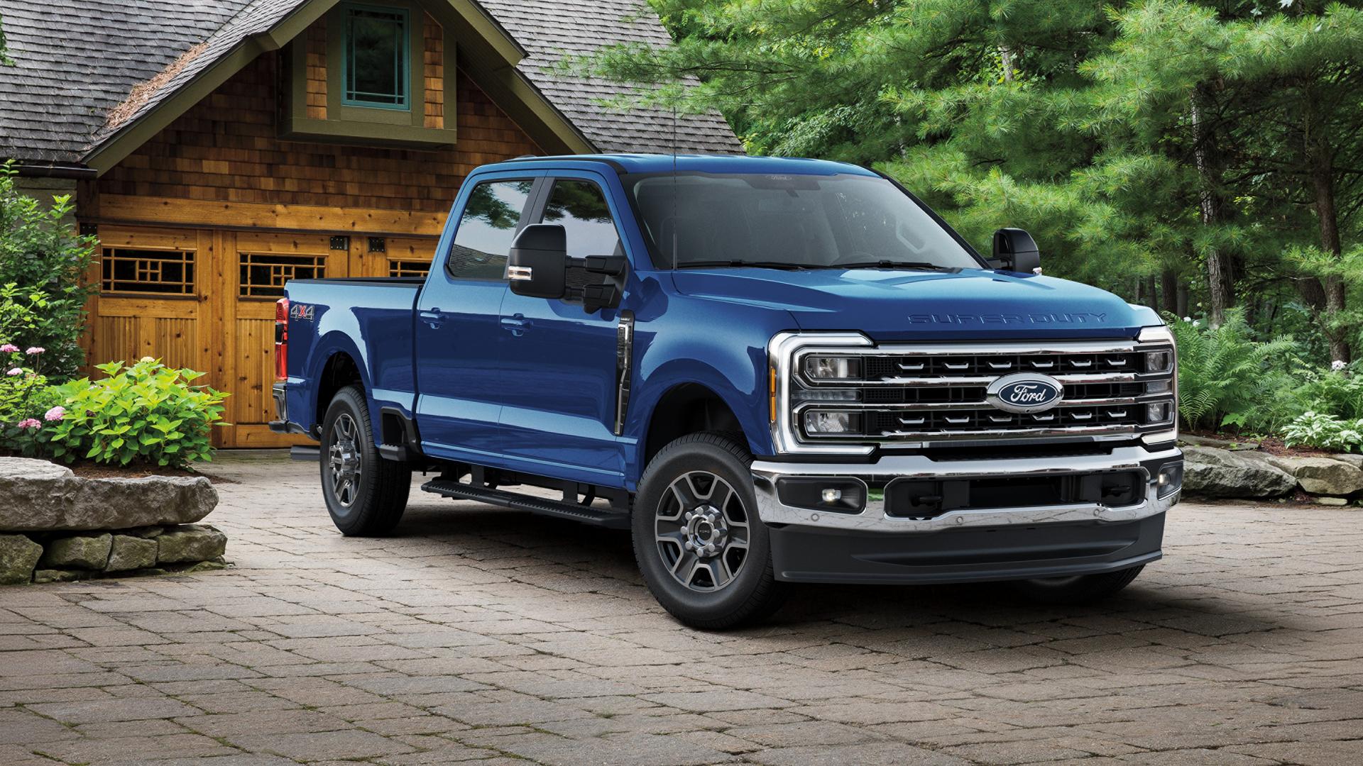 2027 Ford Super Duty® F-350® Lariat® model parked in a driveway