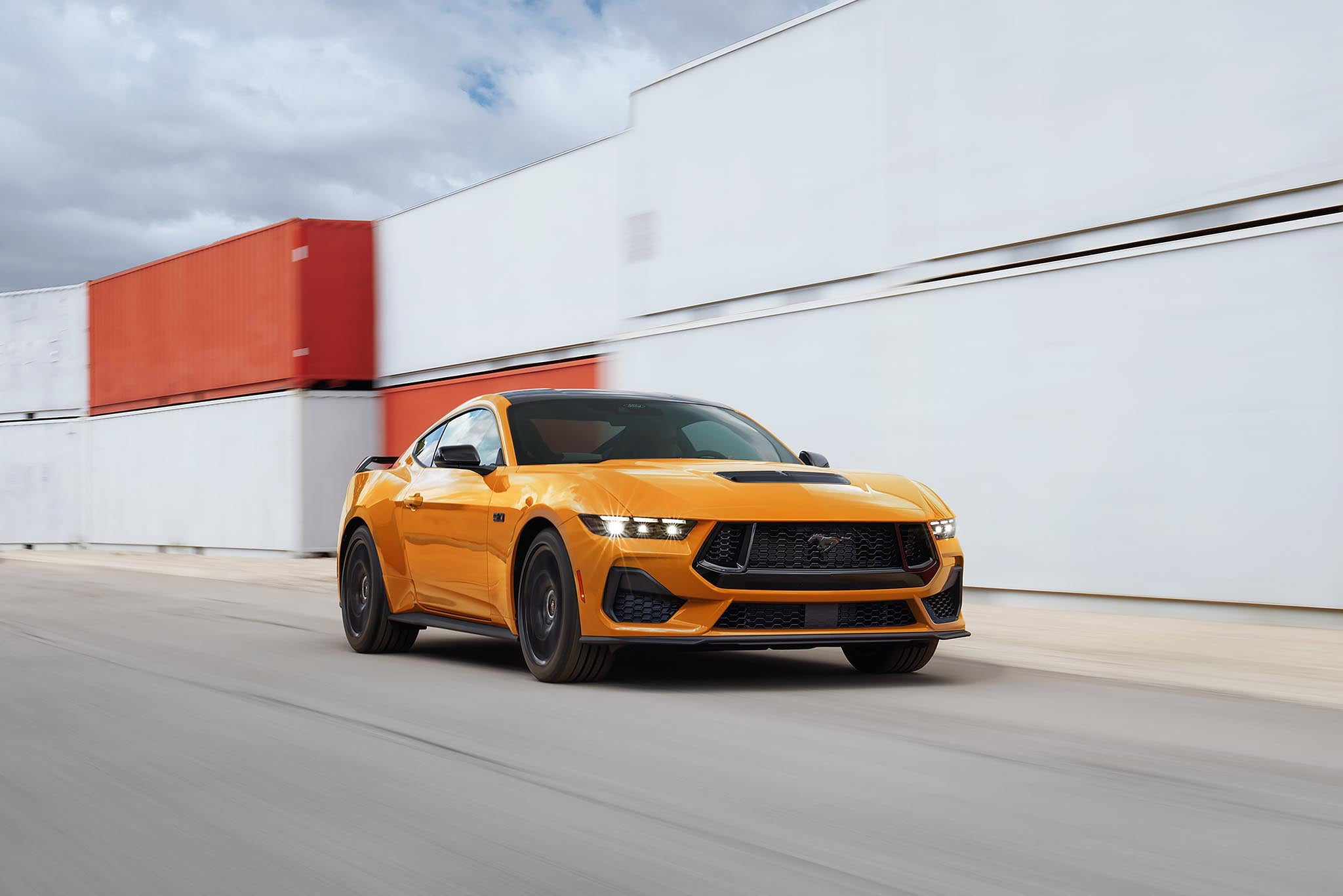 2026 Ford Mustang EcoBoost vs GT engine performance comparison