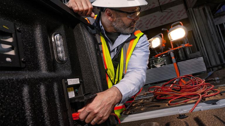 Ford Super Duty onboard power being used for construction lighting