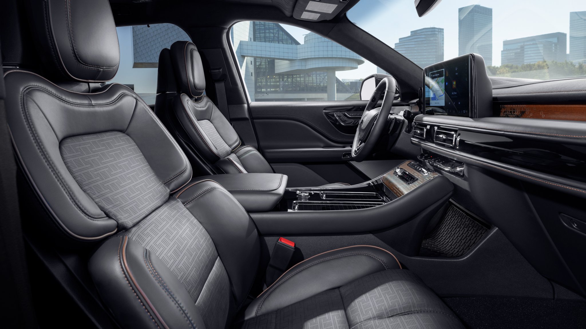 The Perfect Position Front Seats of a 2025 Lincoln Aviator® SUV are shown.