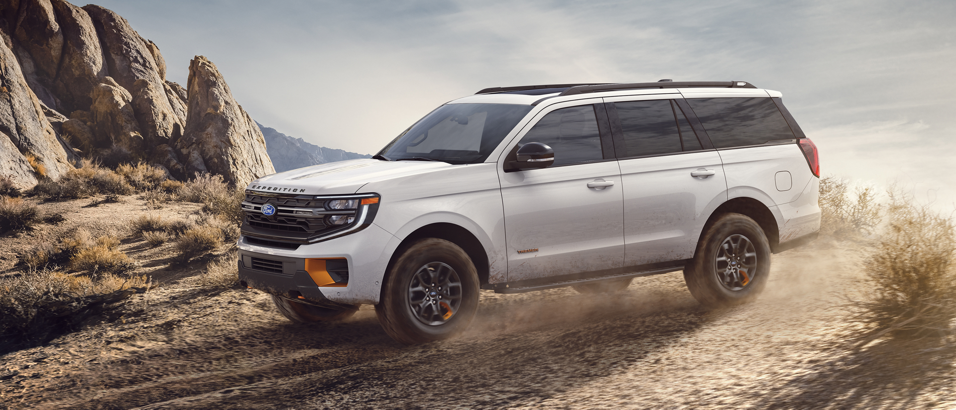 2027 Ford Expedition® Tremor® SUV being driven in the desert