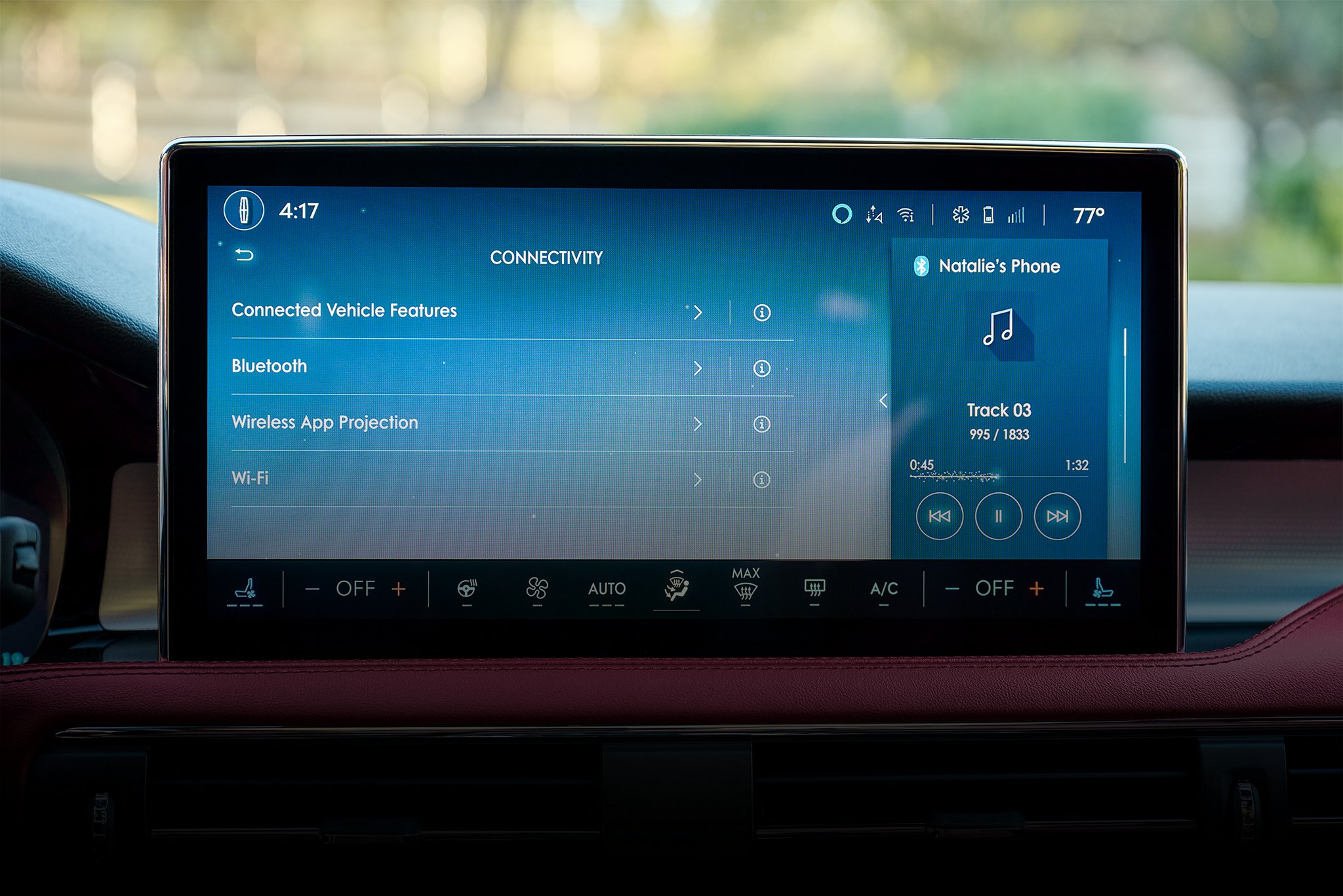 The Personal Profiles feature on the 2026 Lincoln Corsair®