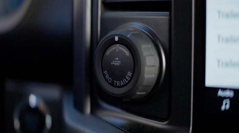 Video highlighting the Pro Power Onboard feature in the truck bed on a 2026 Ford F-150® pickup