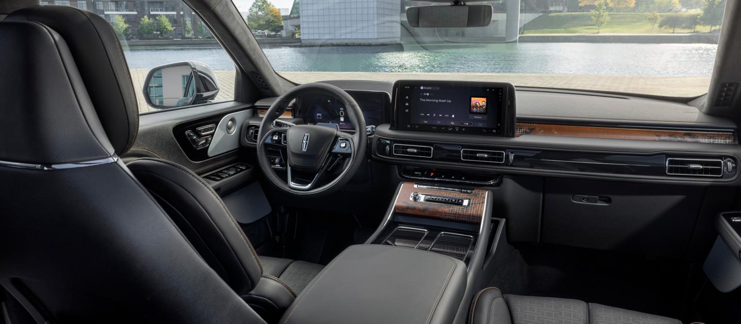 The interior of a Lincoln vehicle.