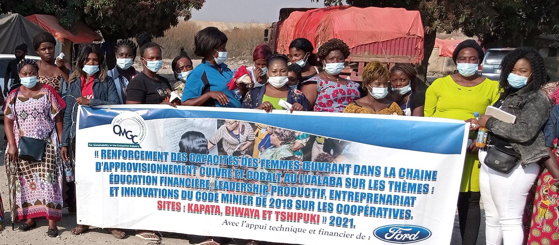 Women miners attending building sessions