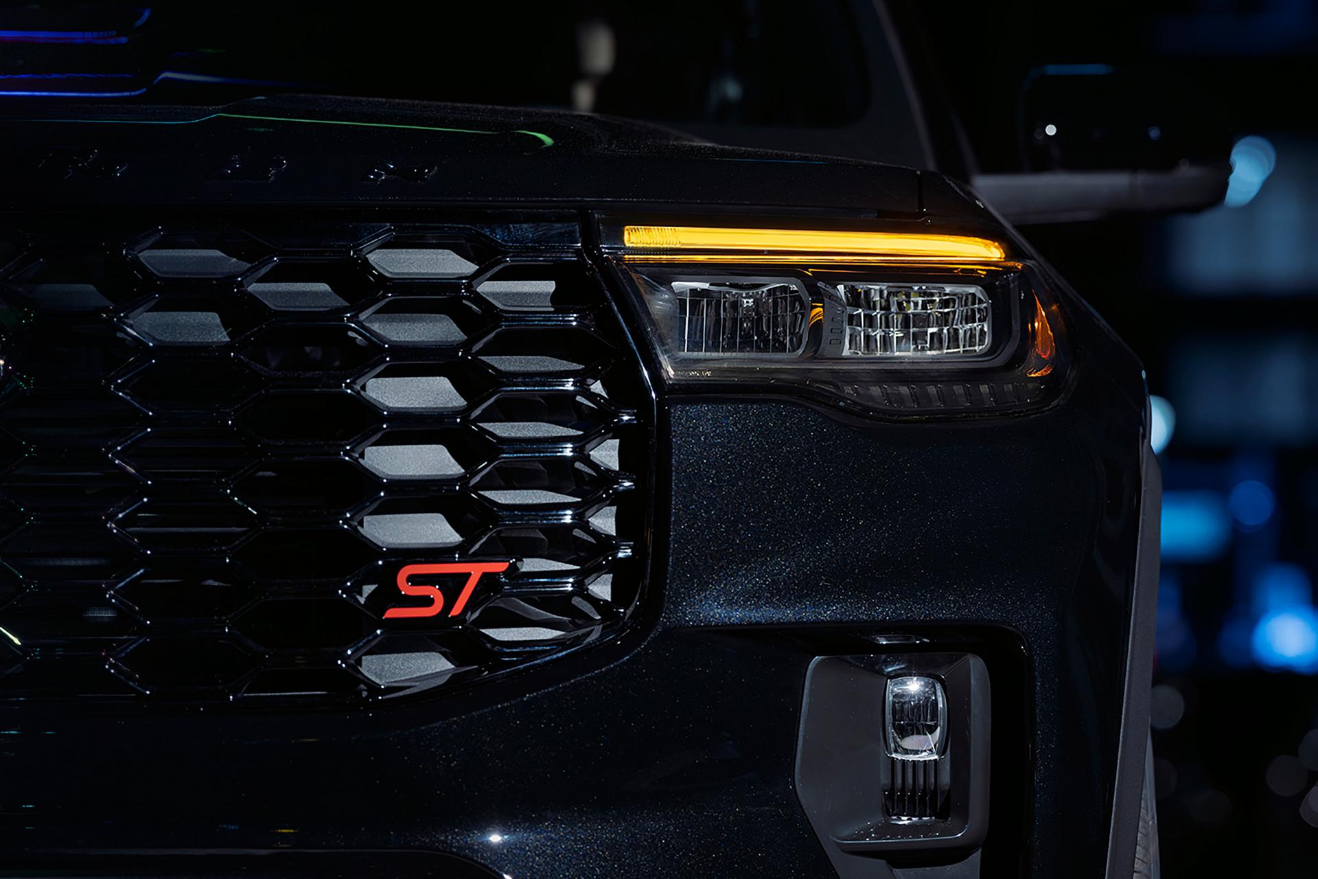 2027 Ford Explorer ST with the Sinister Package