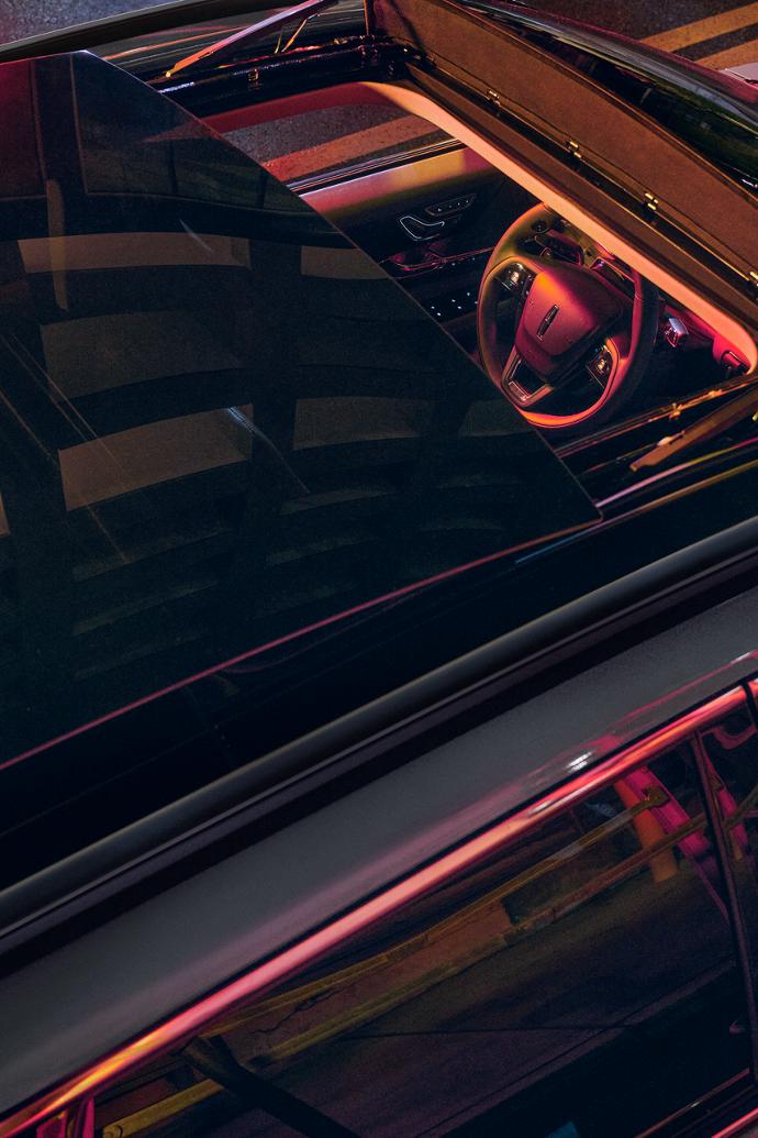 The Panoramic Vista Roof inside the 2025 Lincoln Corsair.