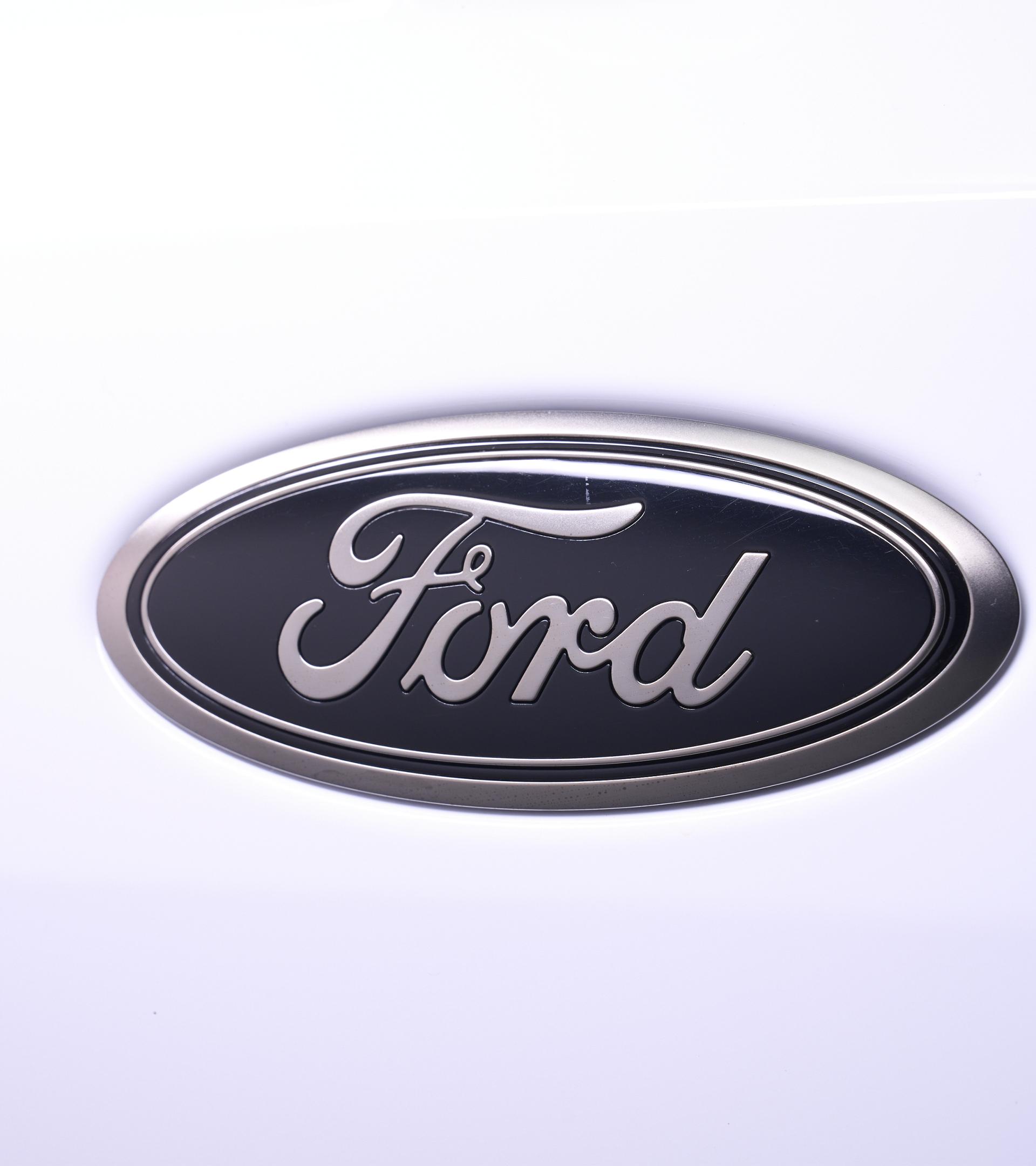Smoked Ford Oval