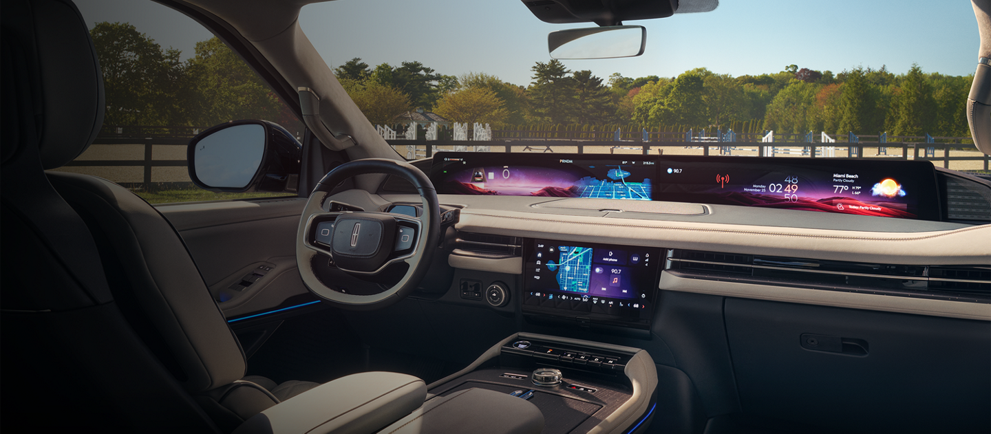 The interior of a Lincoln vehicle.