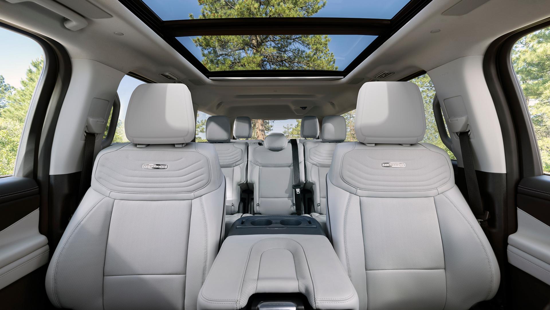 2027 Ford Expedition® Platinum® SUV interior